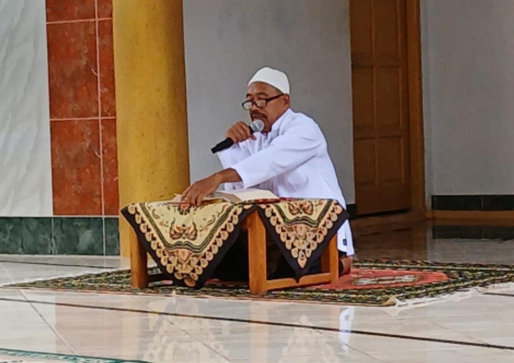 Parenting dan Peringatan Isra’ Mi’raj Nabi Muhammad SAW di Masjid Al Manar SMP Muhammadiyah Ayah